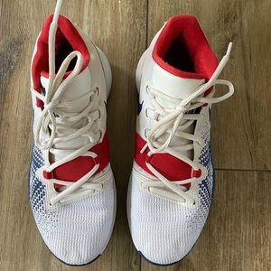 Nike Kyrie Men Basketball Sneakers